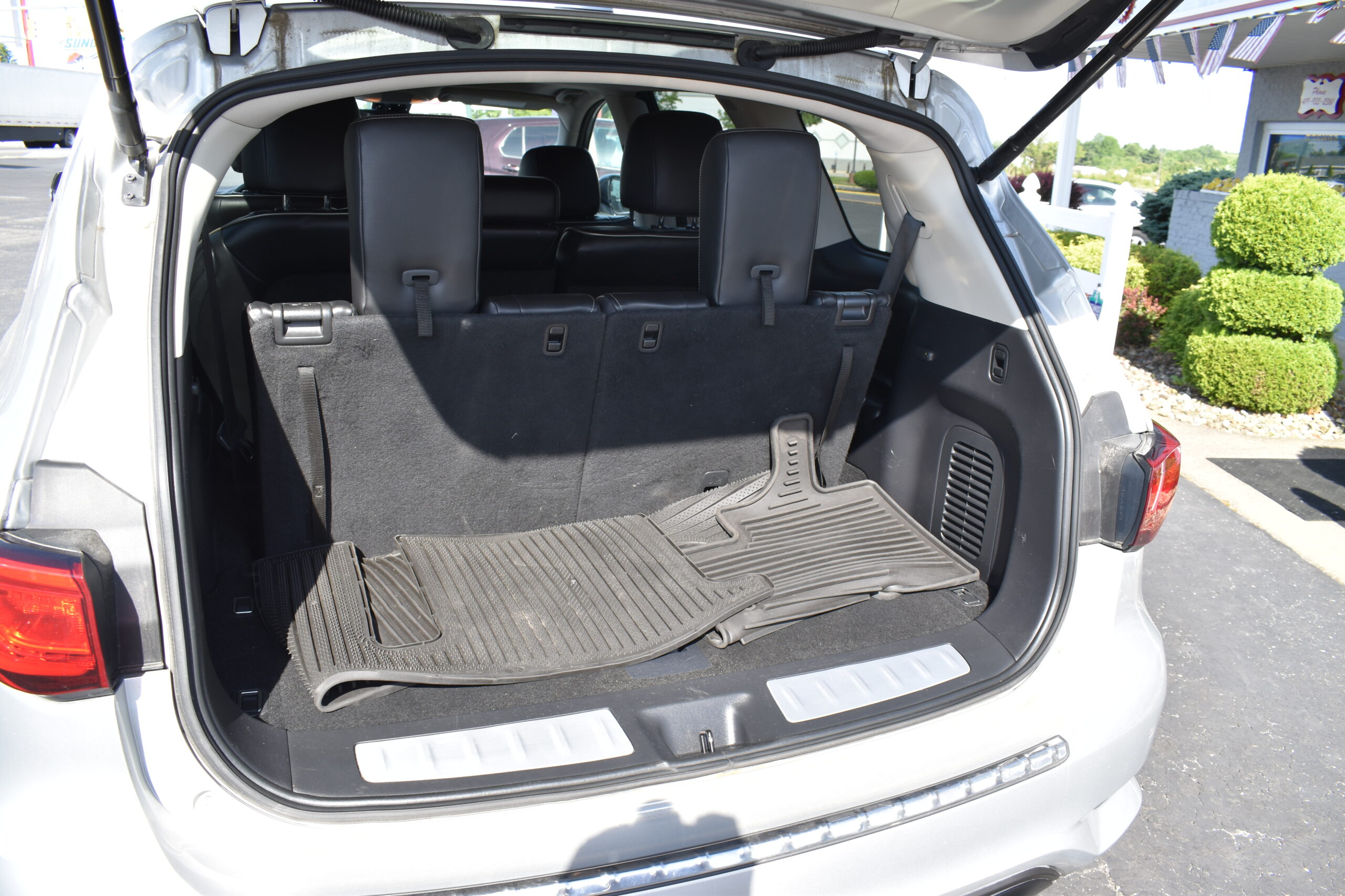 
								Infiniti QX60 2017 full									