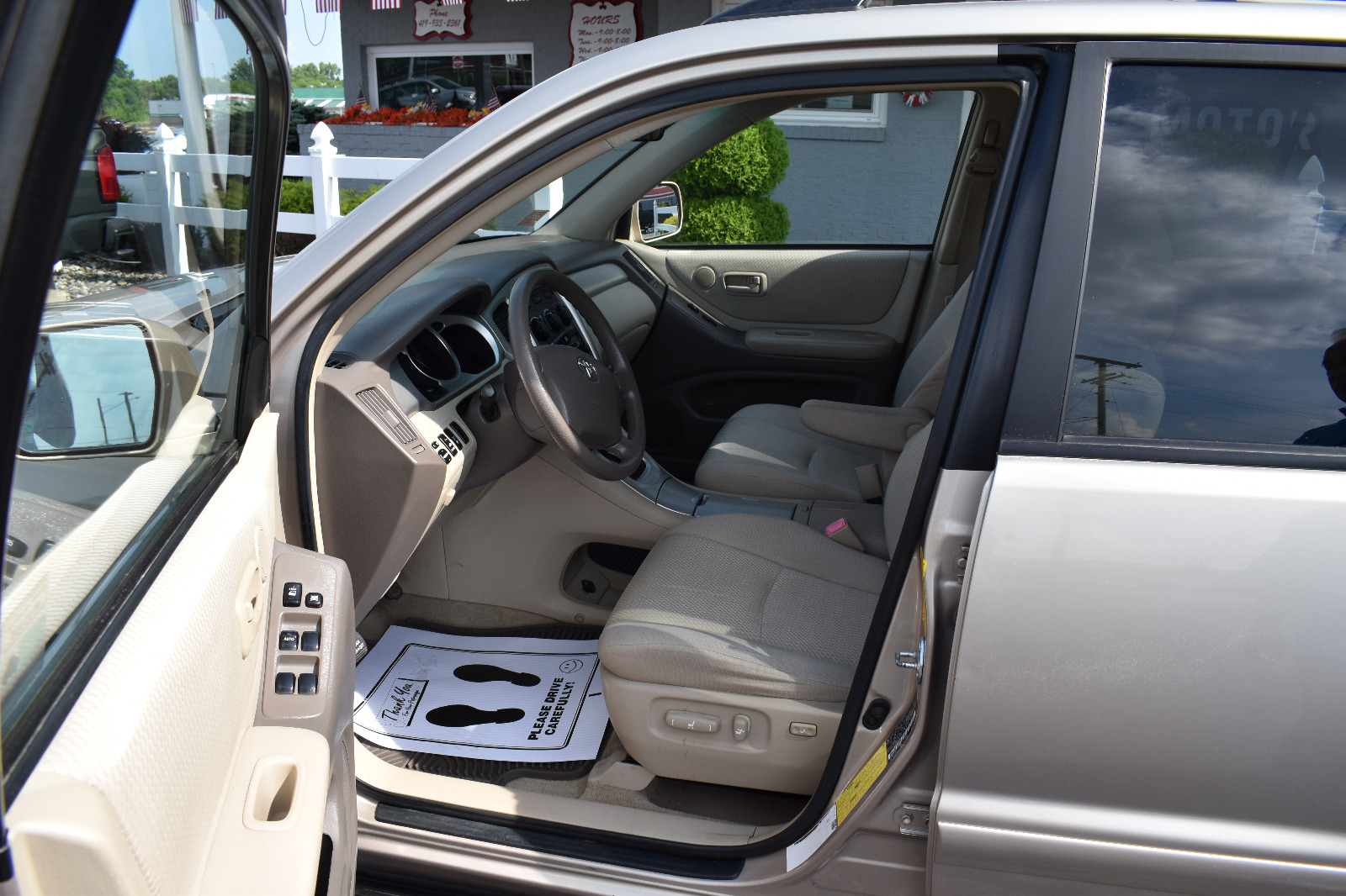 
								Toyota Highlander 2006 full									