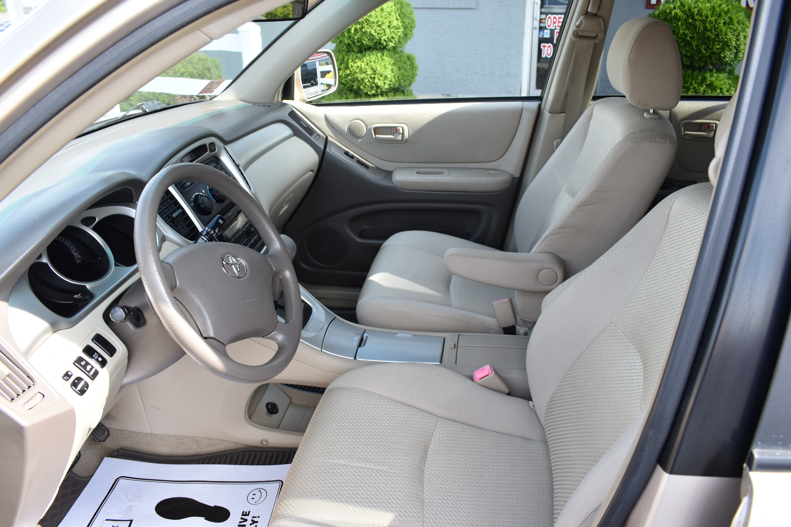 
								Toyota Highlander 2006 full									