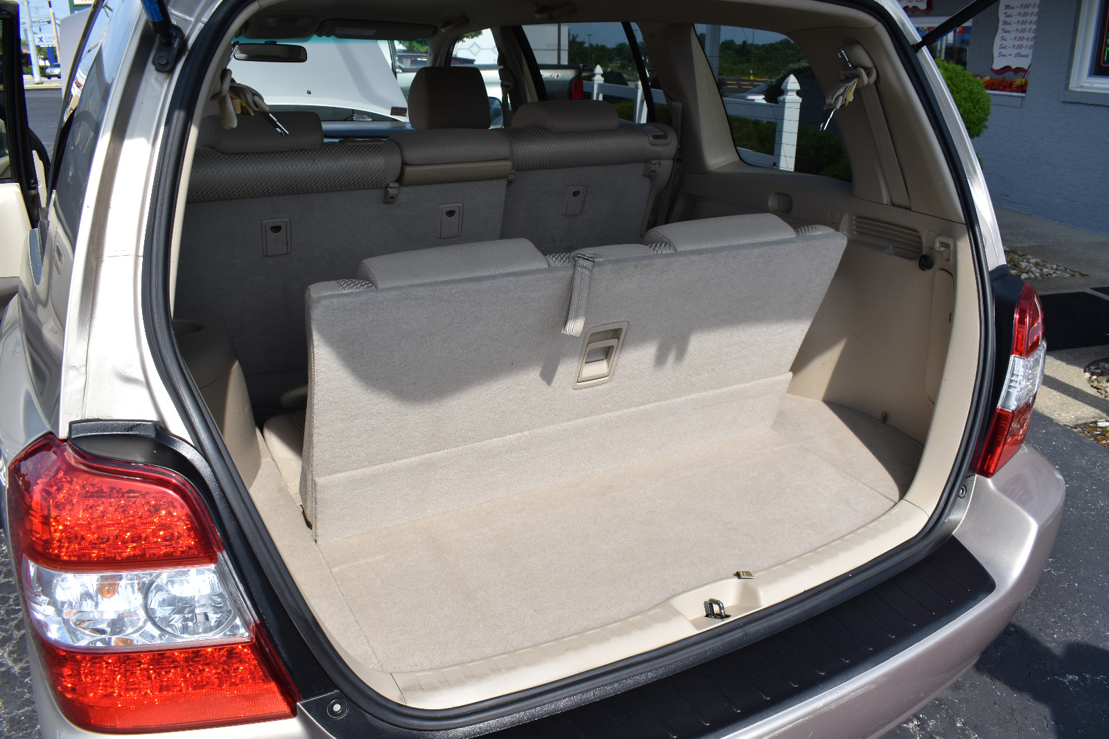
								Toyota Highlander 2006 full									